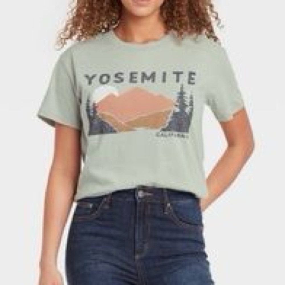 Yosemite graphic tee